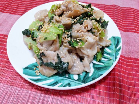 ご飯が進む♪豚肉とチンゲン菜の中華炒め〜